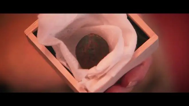 《春逝百年抄》评测:被装裱起来的“新本格”推理